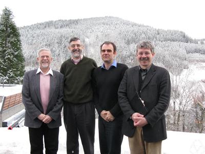 Walter A. Strauss, Adrian Constantin, Robin Johnson, Joachim Escher
