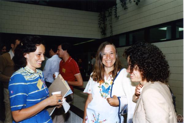 Elena Martin-Peinador, Helga Fetter, Berta Gamboa