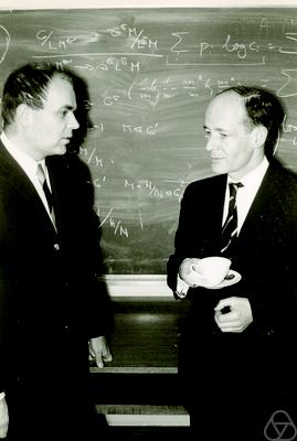 Wilhelm Kaup, Murray Macbeath