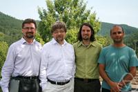 Dan Crisan, Terence J. Lyons, Peter K. Friz, Massimiliano Gubinelli